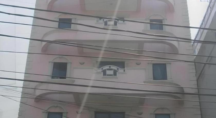 Hotel Lautze Indah Jakarta Exterior photo